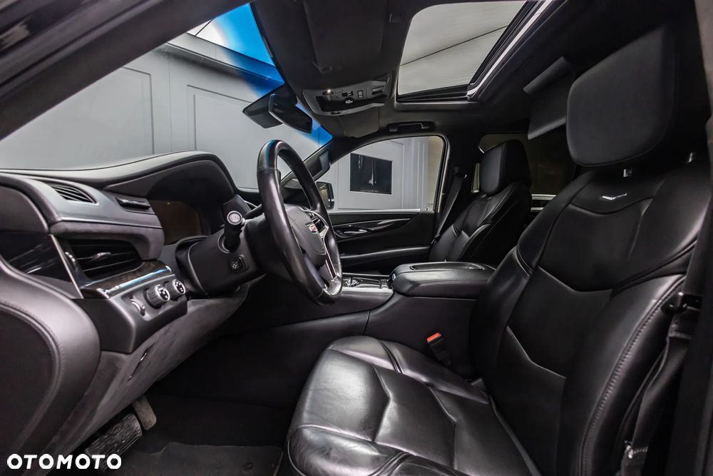 Cadillac Escalade 6.2 V8 AWD AT Platinum - 10