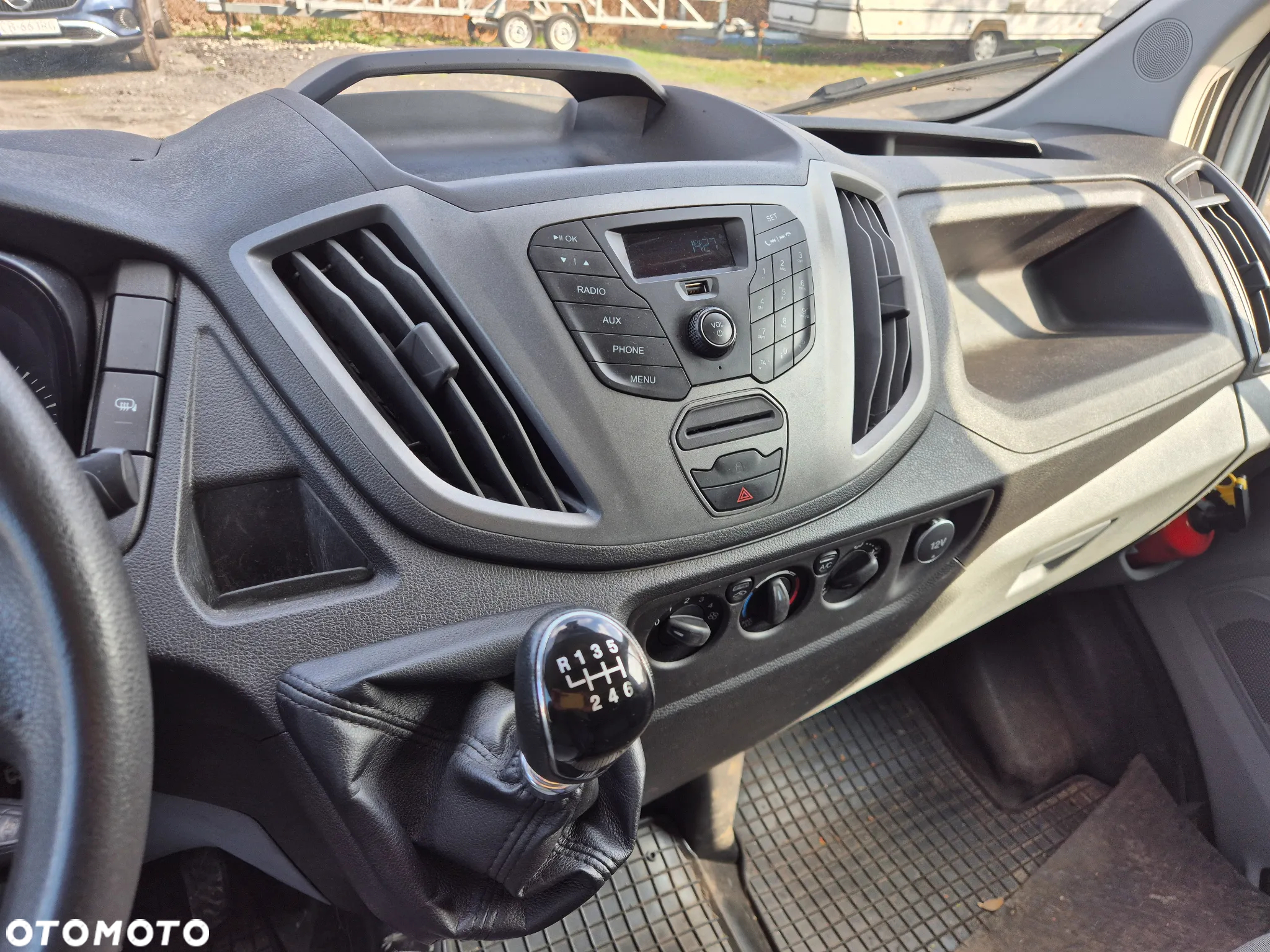 Ford Transit - 4