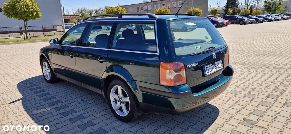 Volkswagen Passat 1.6 Basis - 3