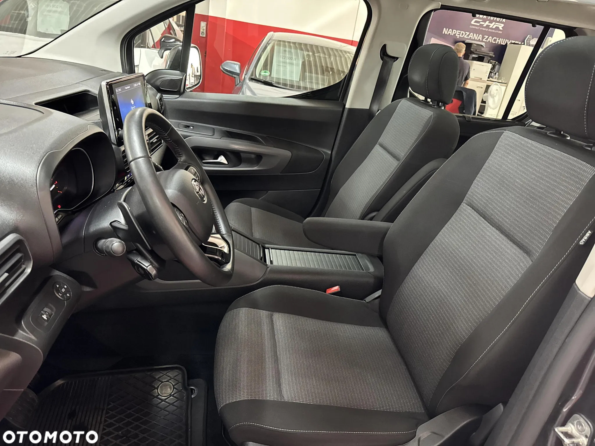 Toyota Proace City Verso 1.2 D-4T Family - 11