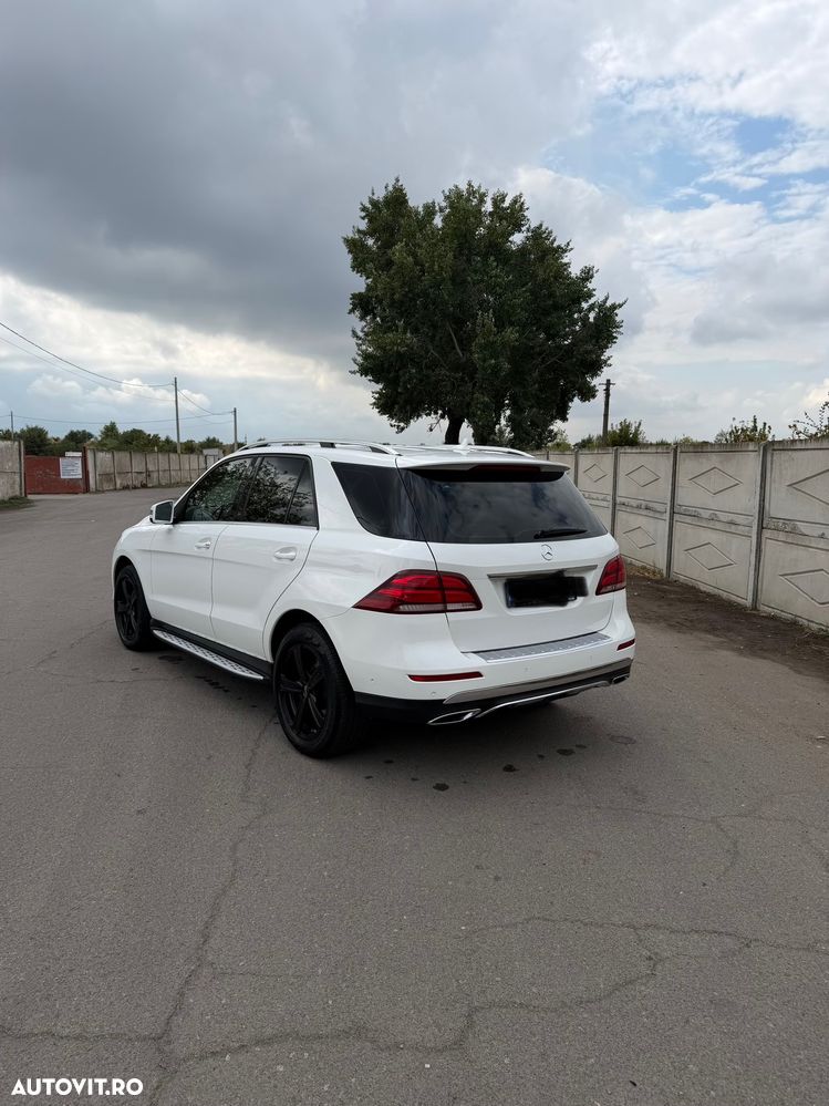 Mercedes-Benz GLE 250 d - 2