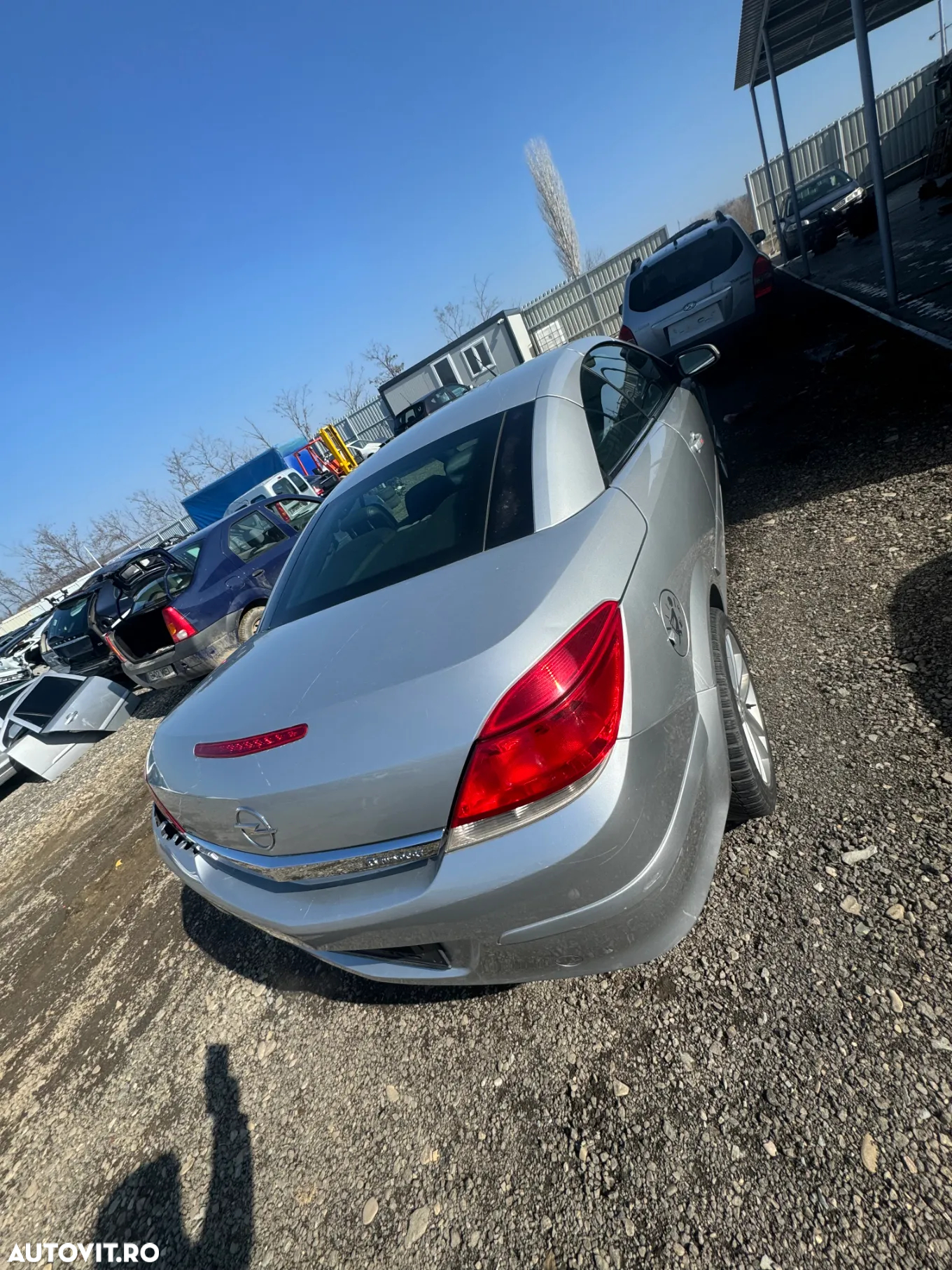 Dezmembram Opel Astra H Cabrio z16xep - 5