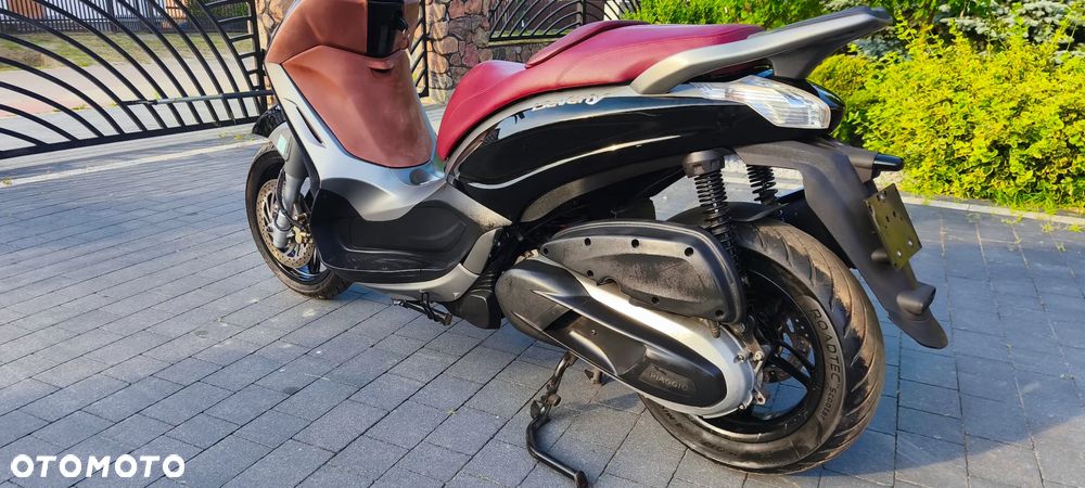 Piaggio Beverly - 4
