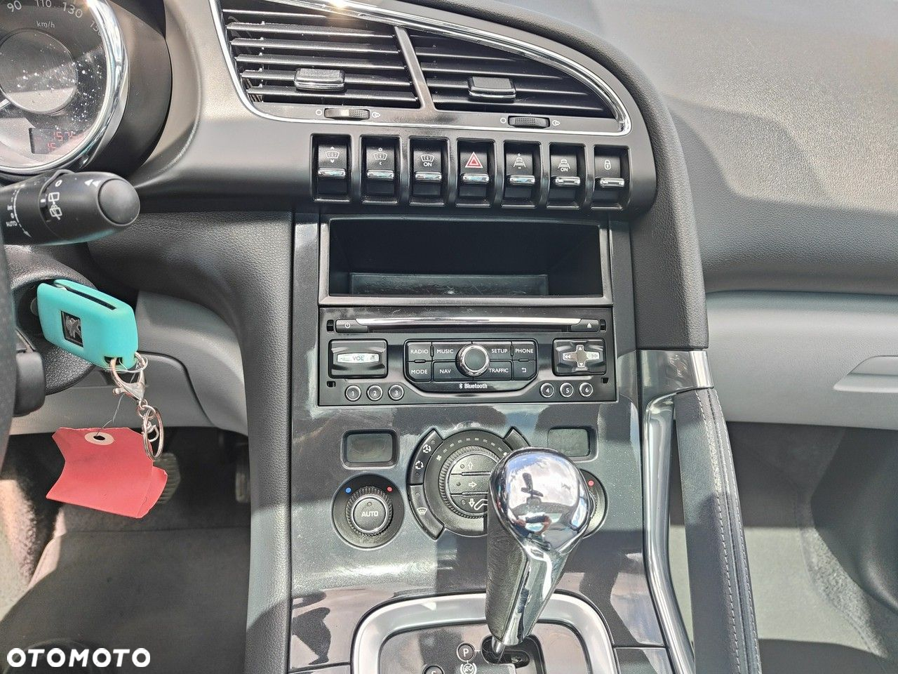 Peugeot 3008 HDi 160 Automatik Business-Line - 10
