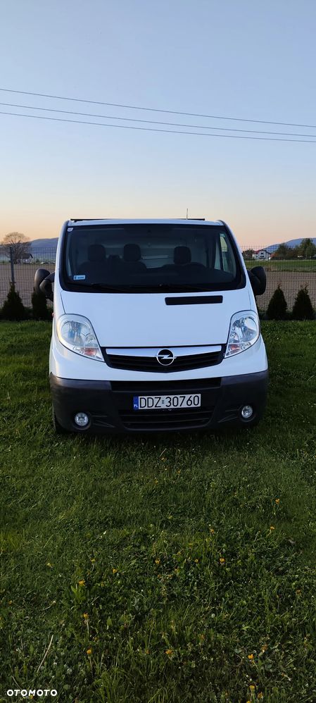Opel Vivaro - 3