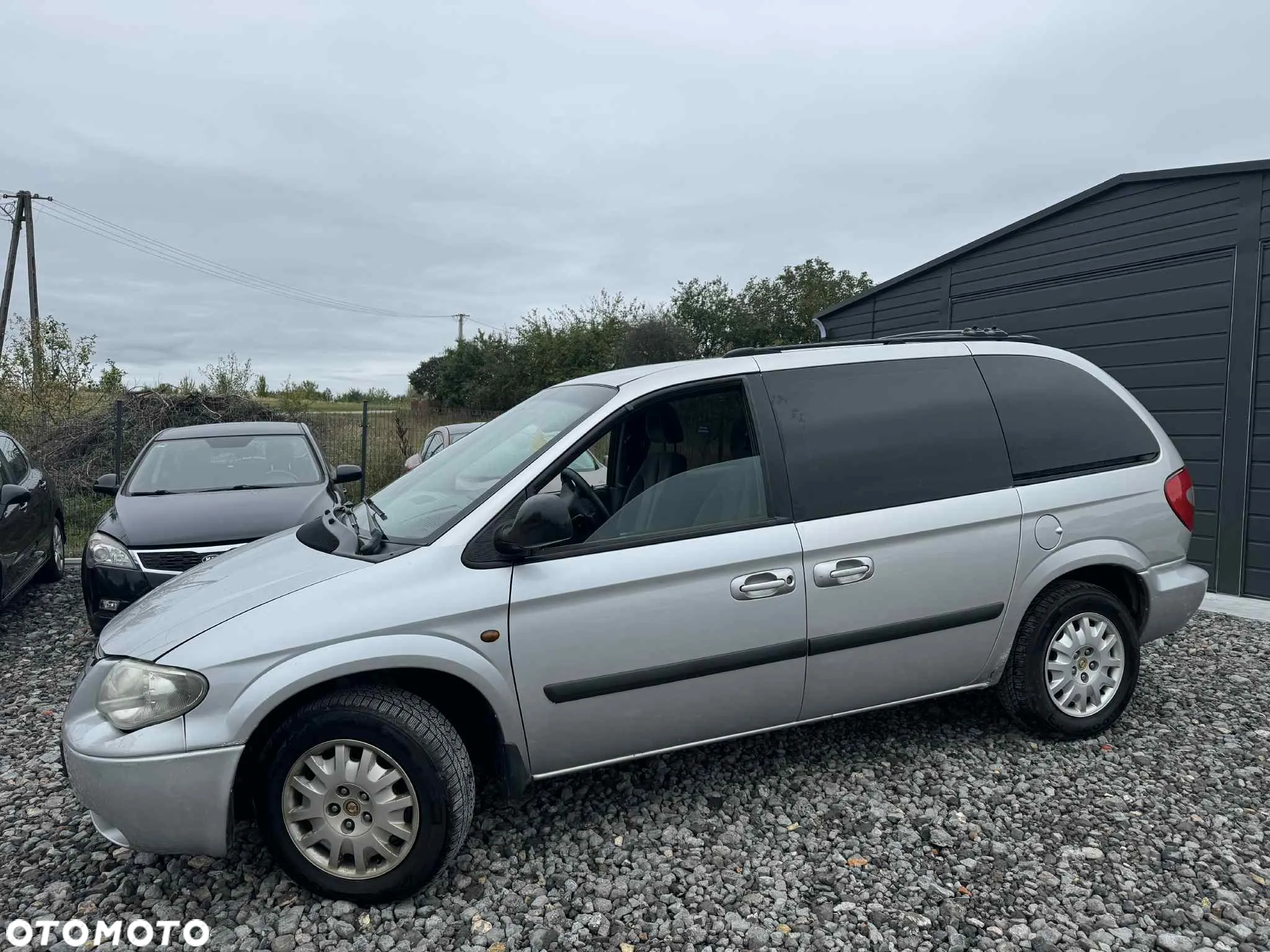 Chrysler Voyager 2.8 LX CRD - 2