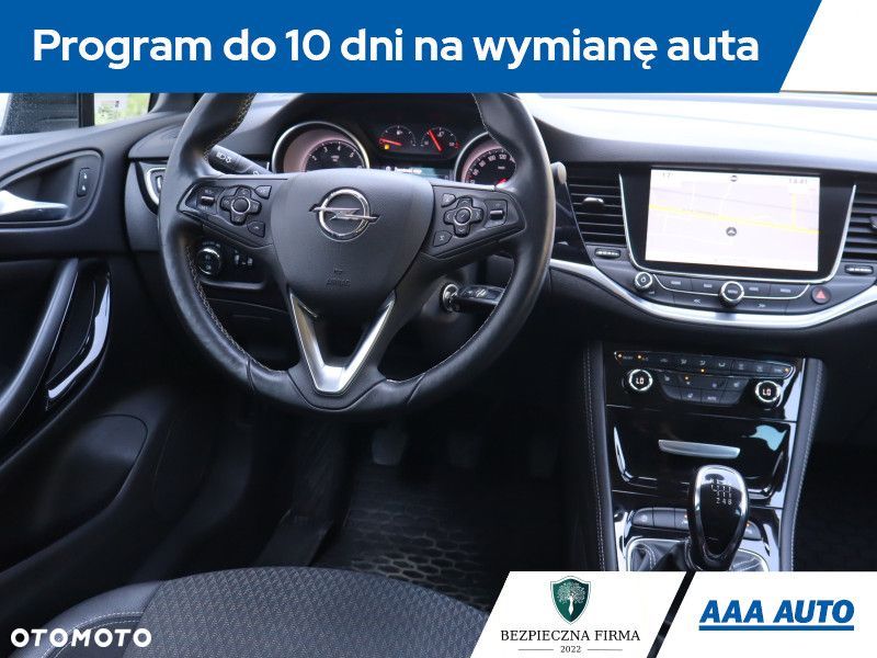 Opel Astra - 9