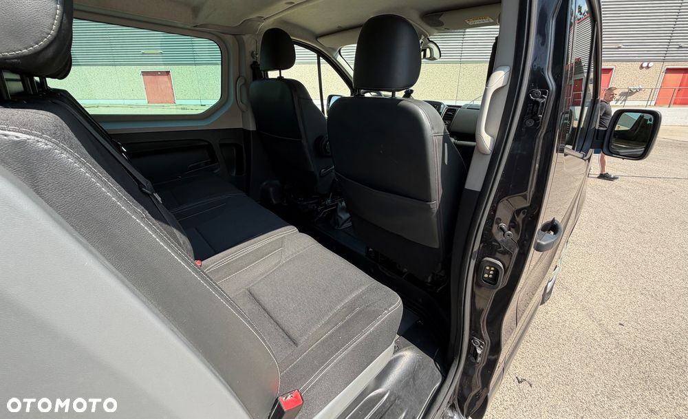 Opel VIVARO BRYGADÓWKA 5-Osobowy - 23