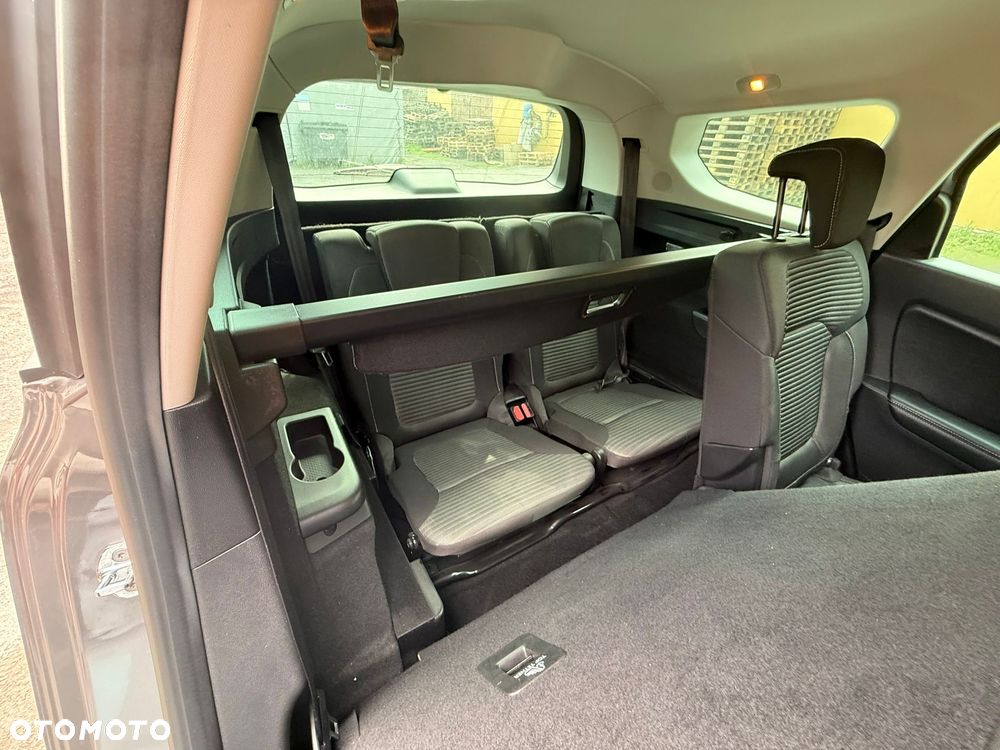 Renault Grand Scenic - 14