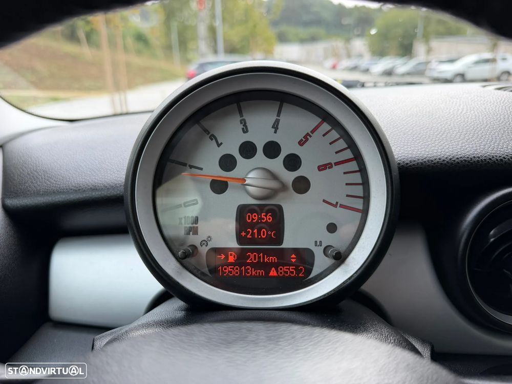 MINI 3 Portas Cooper D - 9