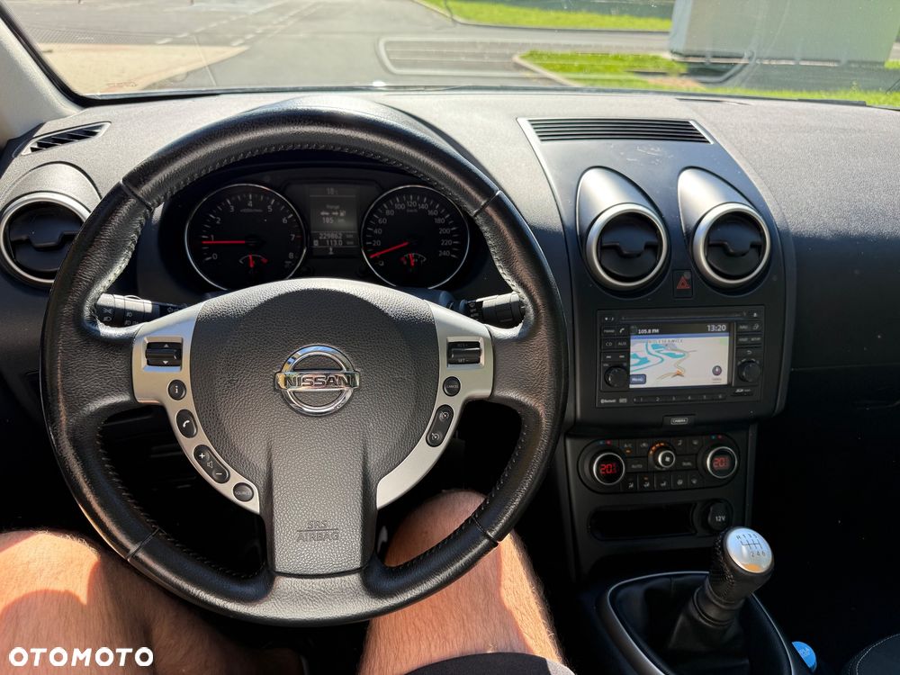 Nissan Qashqai+2 - 19