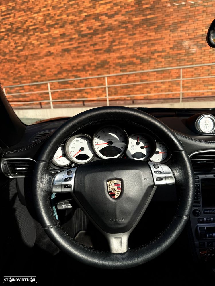 Porsche 911 (997) - 16