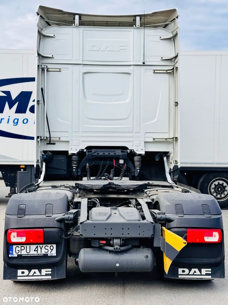 DAF XG - 6