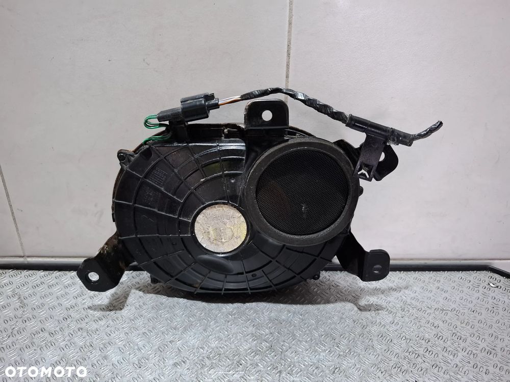 Głośnik subwoofer Jaguar F-Pace 2018 rok - 2