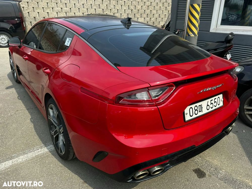 Kia Stinger 2.0 T-GDI GT Line - 3