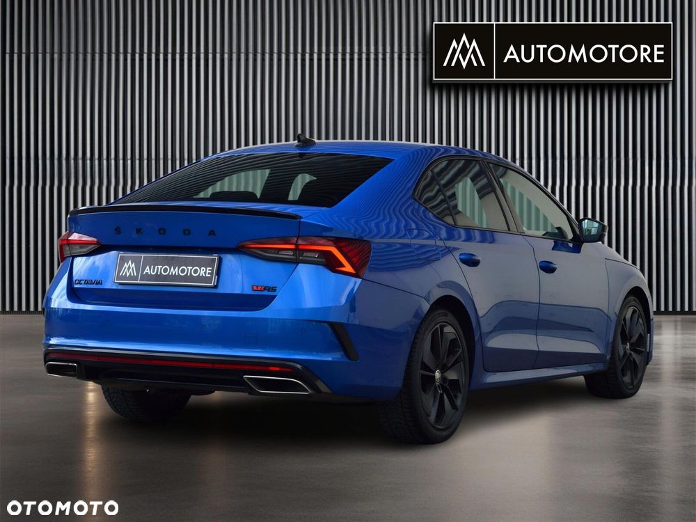 Skoda Octavia 2.0 TDI DSG RS - 9
