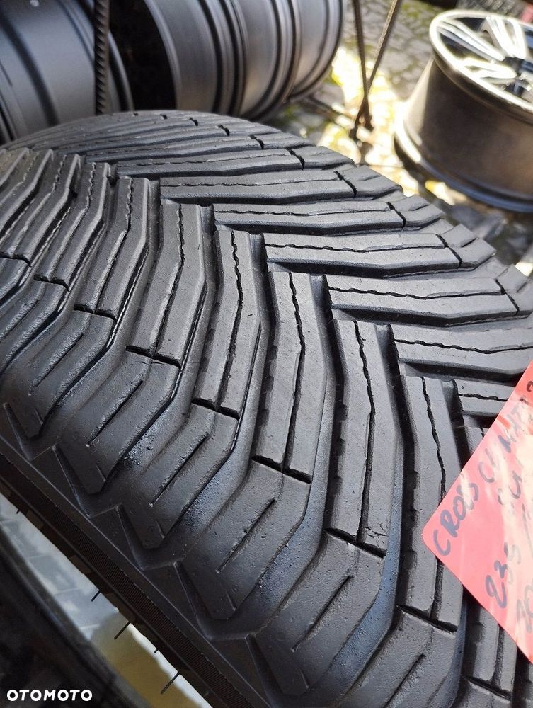 Michelin CrossClimate 2 SUV 235 50 19 103 H 3PMSF XL - 2