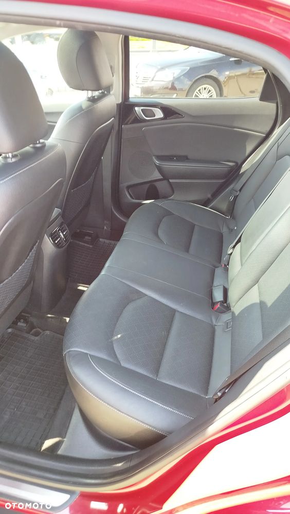 Kia XCeed 1.6 T-GDI XL DCT - 13