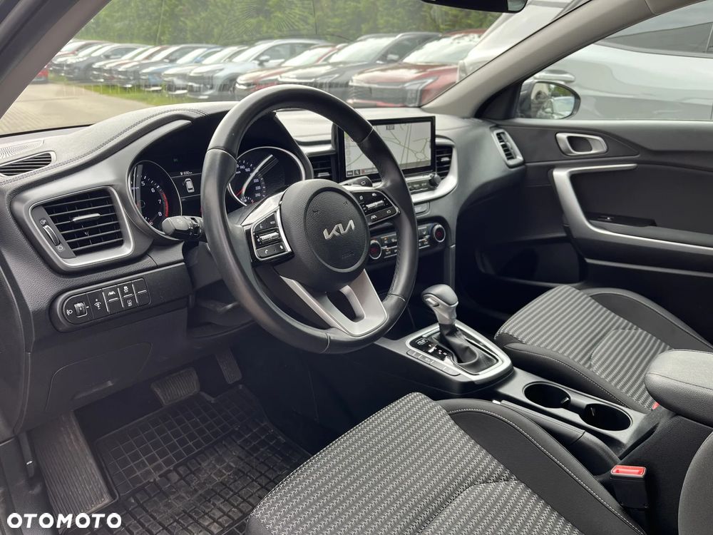 Kia Ceed 1.5 T-GDI M DCT - 9