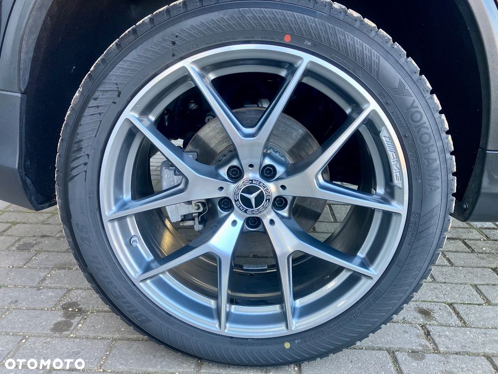 Mercedes-Benz GLC 300 4-Matic - 12