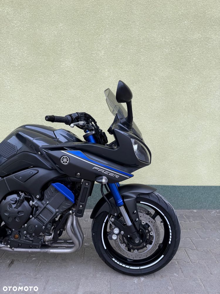 Yamaha FZ8 - 6