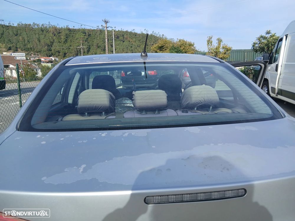 Mitsubishi Lancer - 11