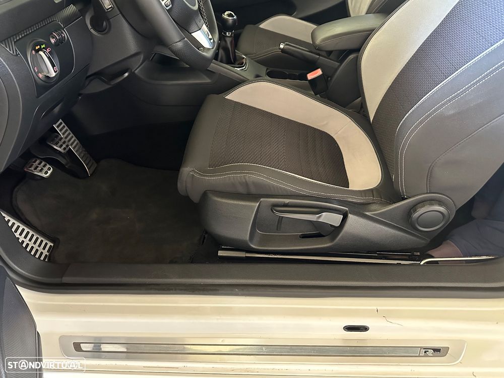 VW Scirocco 2.0 TDI Blue Motion Technologie Edition - 24
