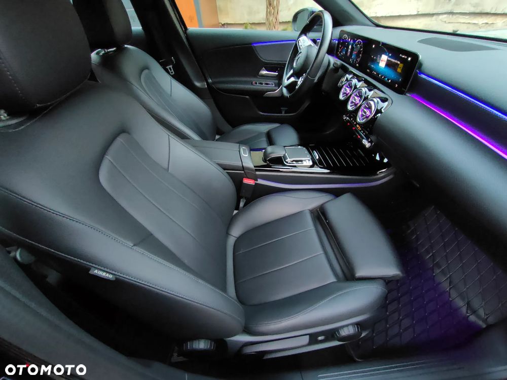 Mercedes-Benz Klasa A 220 Progressive 7G-DCT - 25