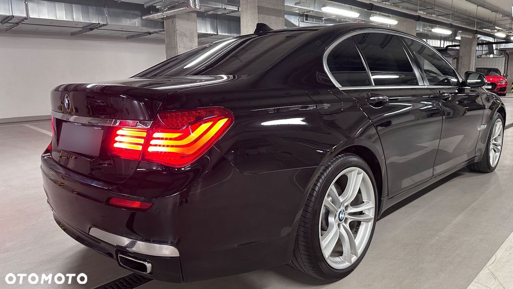 BMW Seria 7 740d xDrive - 5