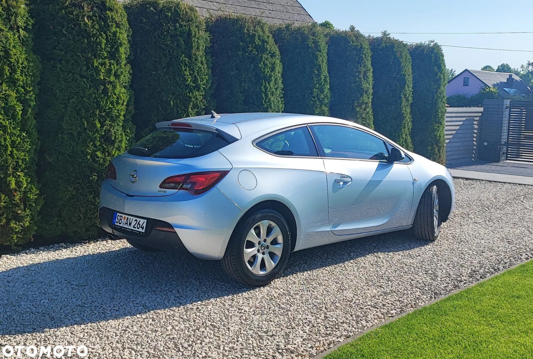 Opel Astra GTC 1.4 Turbo - 13