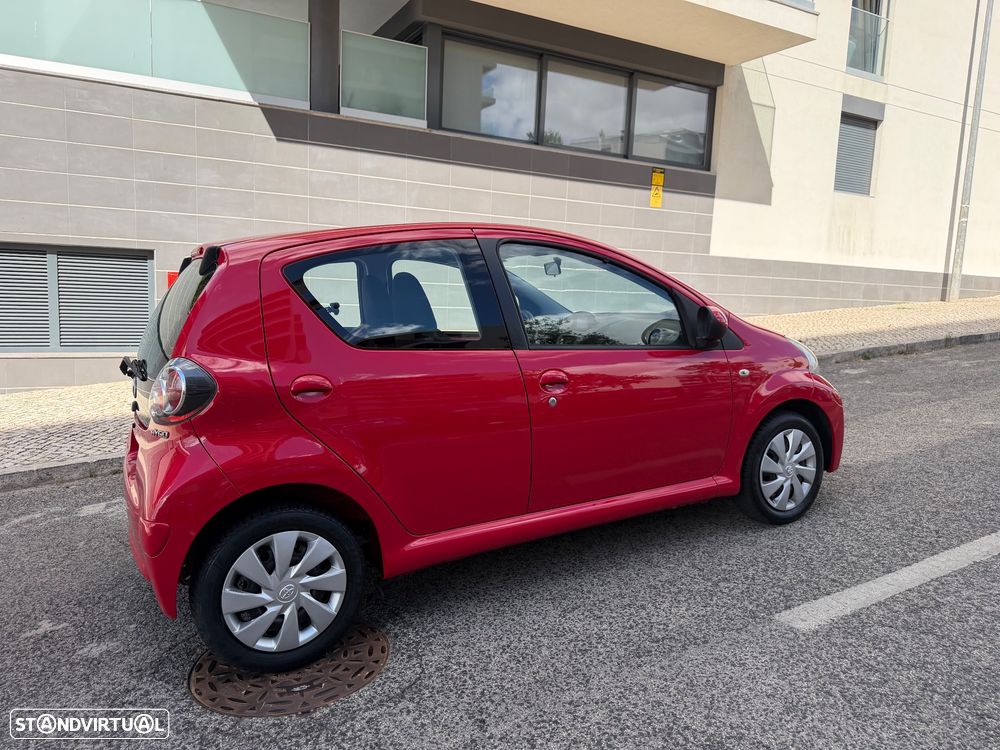 Toyota Aygo 1.0 + AC+VSC - 12