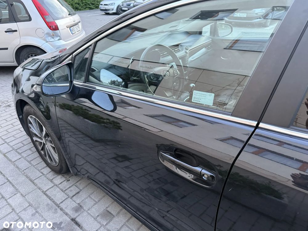 Toyota Avensis 2.0 D-4D Prestige - 7