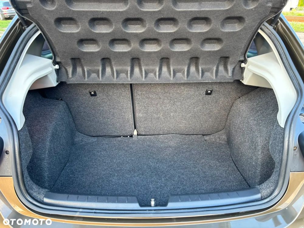 Seat Ibiza 1.4 16V Style - 21
