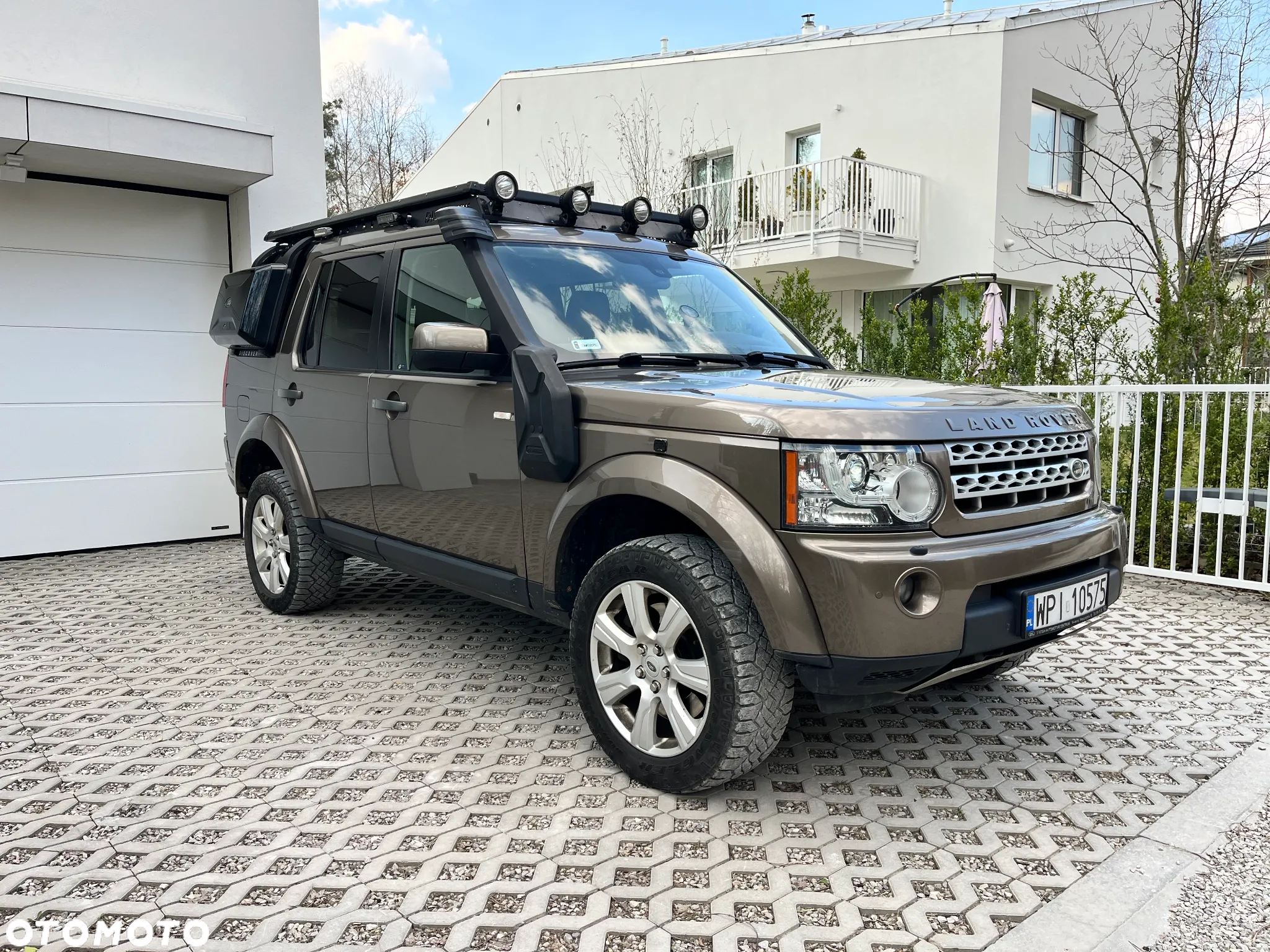 Land Rover Discovery IV 3.0SD V6 HSE - 5