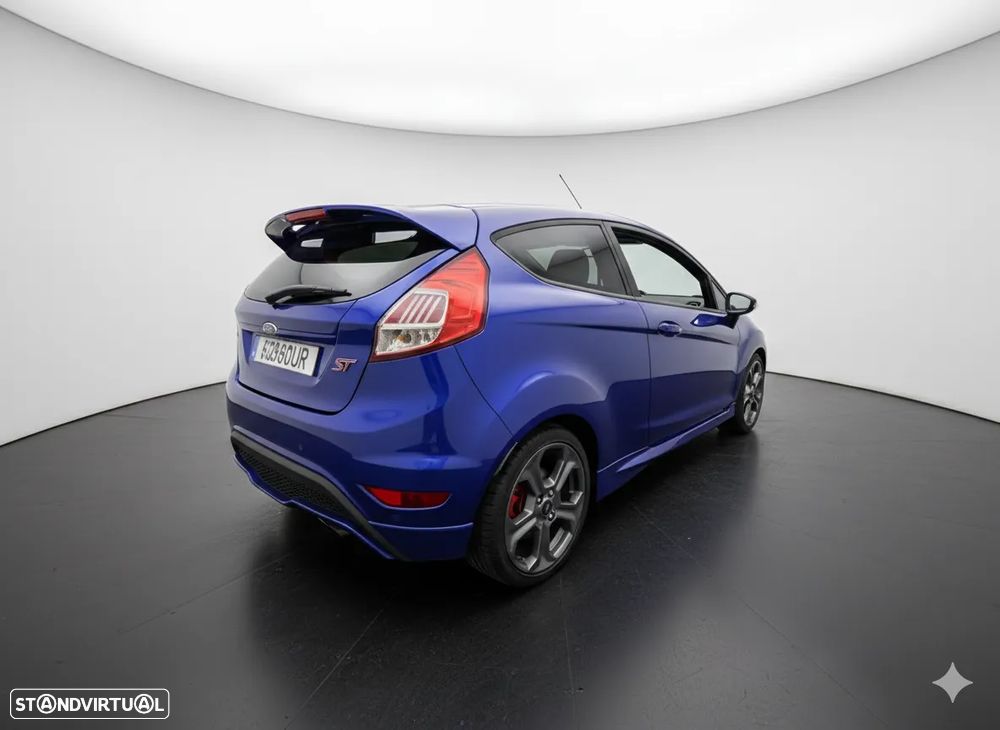 Ford Fiesta 1.6 EcoBoost c/ Pack Pele Desportiva ST - 8