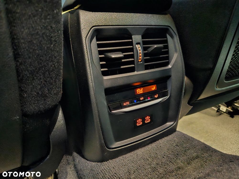 BMW Seria 3 318d MHEV Advantage - 27