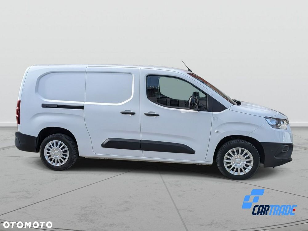 Toyota Proace City - 7