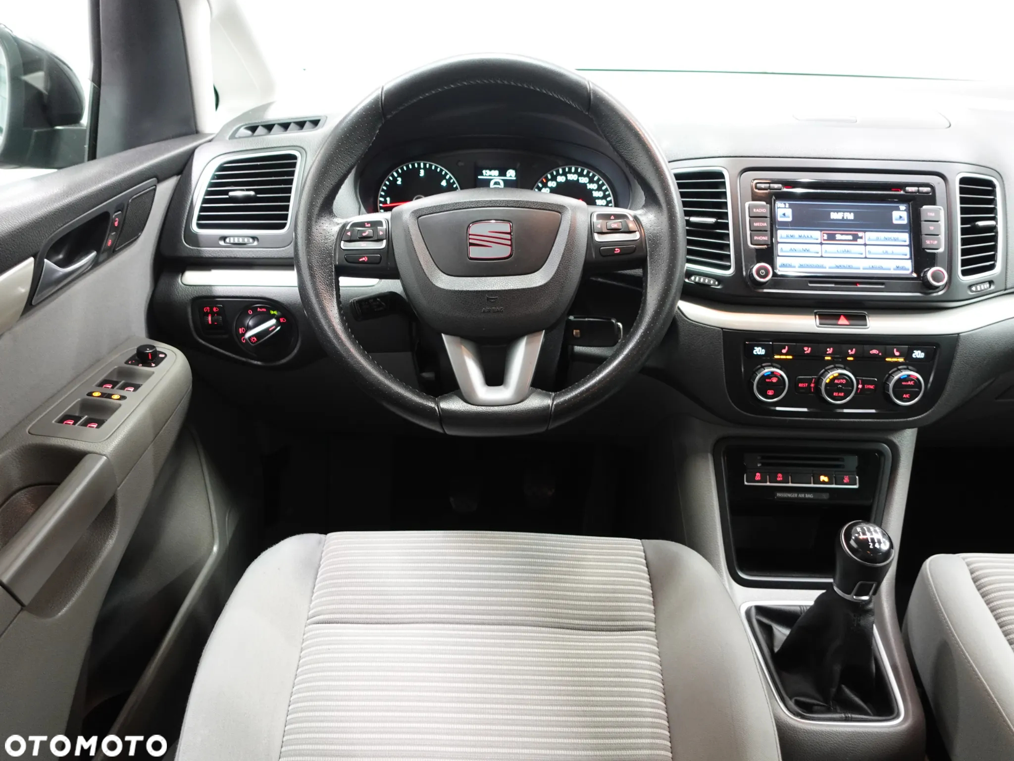 Seat Alhambra 2.0 TDI Ecomotive Style - 34