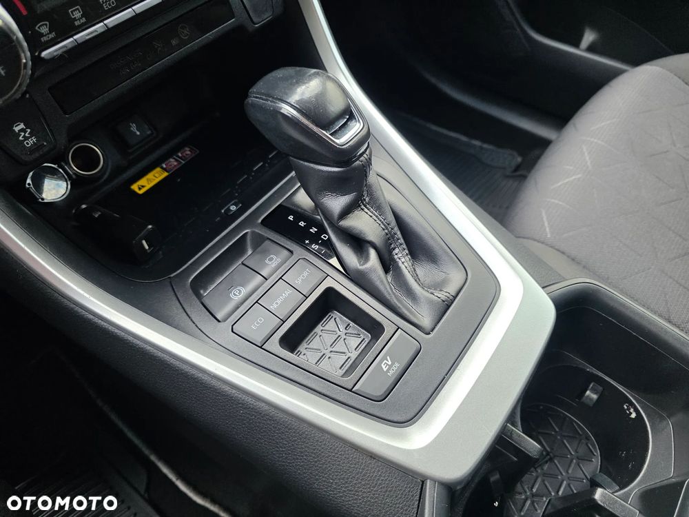 Toyota RAV4 2.5 Hybrid Comfort 4x2 - 22