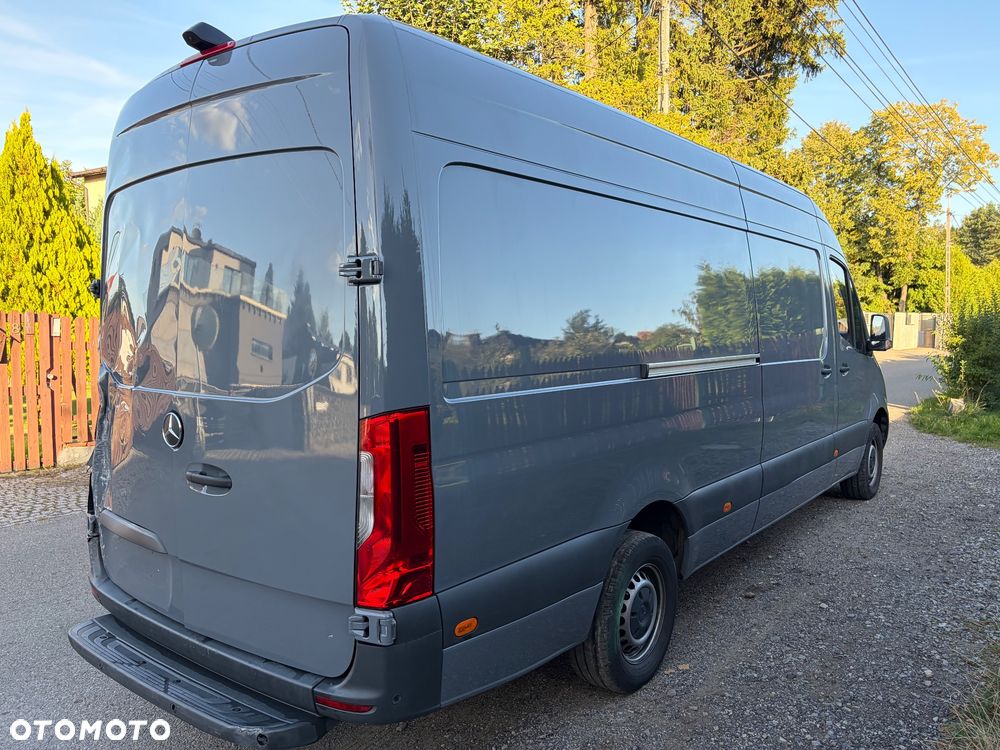 Mercedes-Benz Sprinter - 6