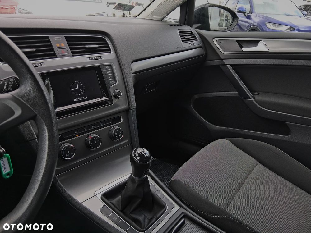 Volkswagen Golf 1.2 TSI BMT Trendline - 10