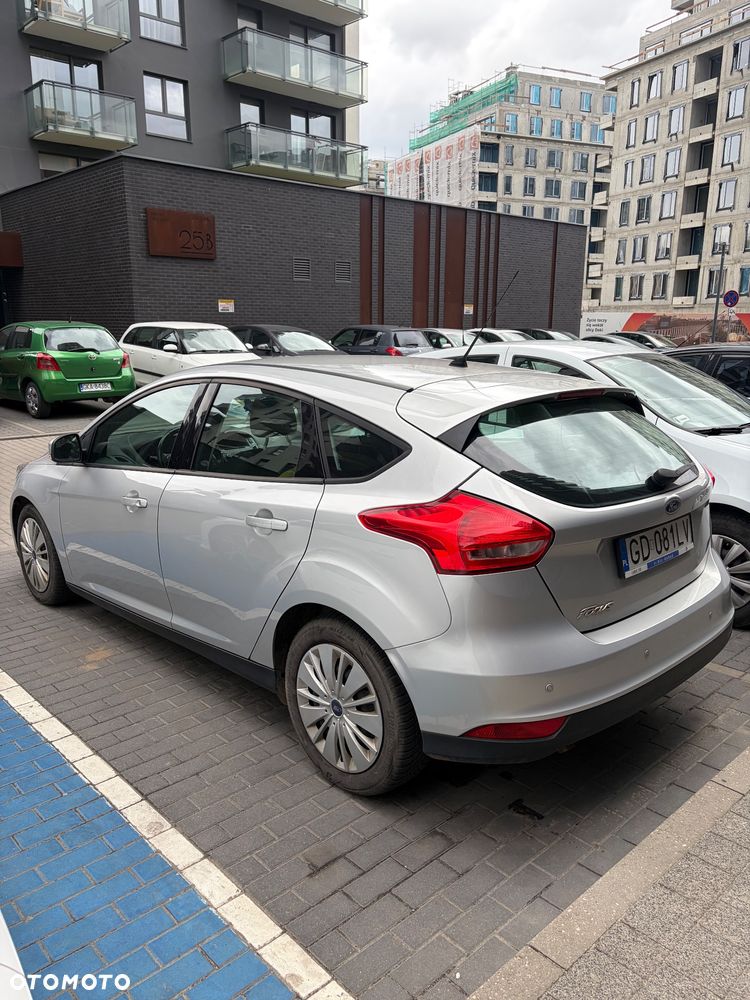 Ford Focus 1.5 TDCi SYNC Edition - 4
