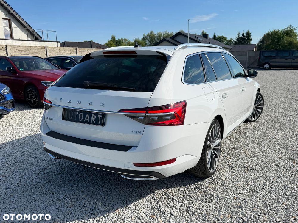 Skoda Superb 2.0 TDI SCR 4x4 L&K DSG - 12