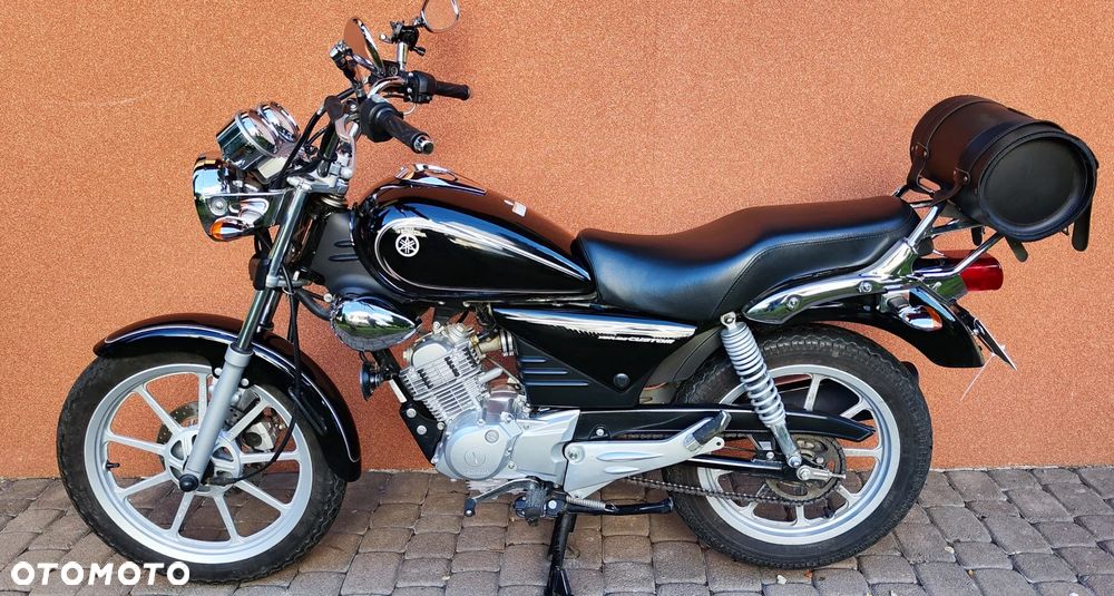 Yamaha YBR - 4