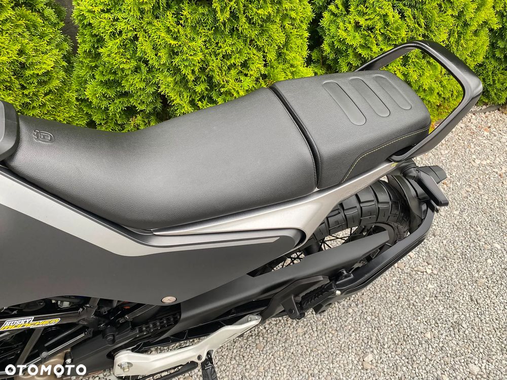 Husqvarna Svartpilen - 28