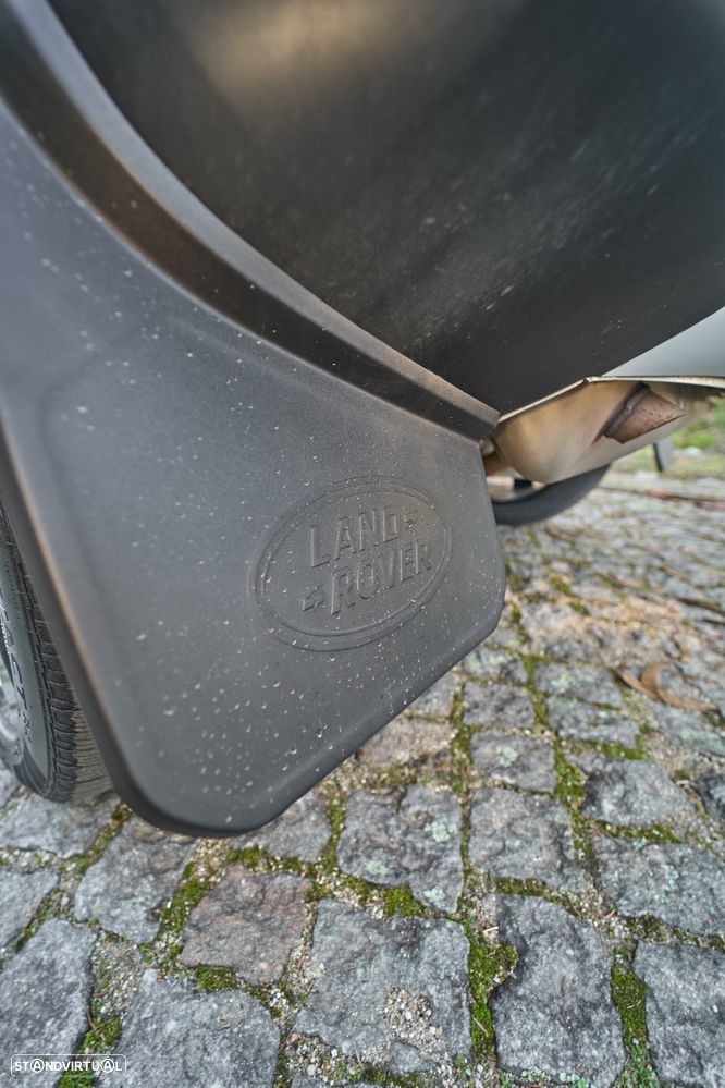 Land Rover Defender 110 P400e SE - 27