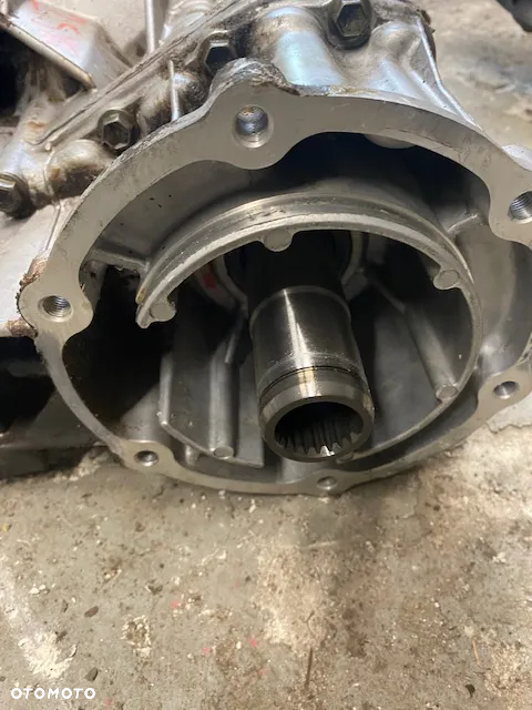 Grand Vitara I 2,5V6 reduktor skrzyni biegów - 2