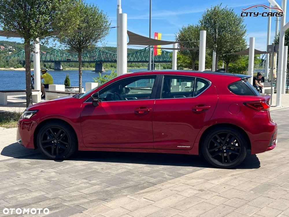 Lexus CT - 36