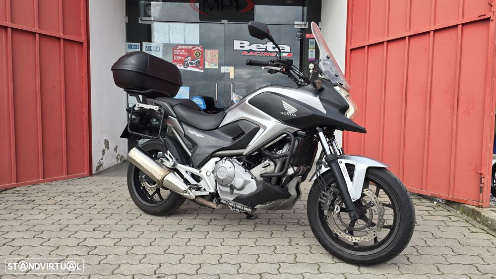 Honda NC700X ABS - 8