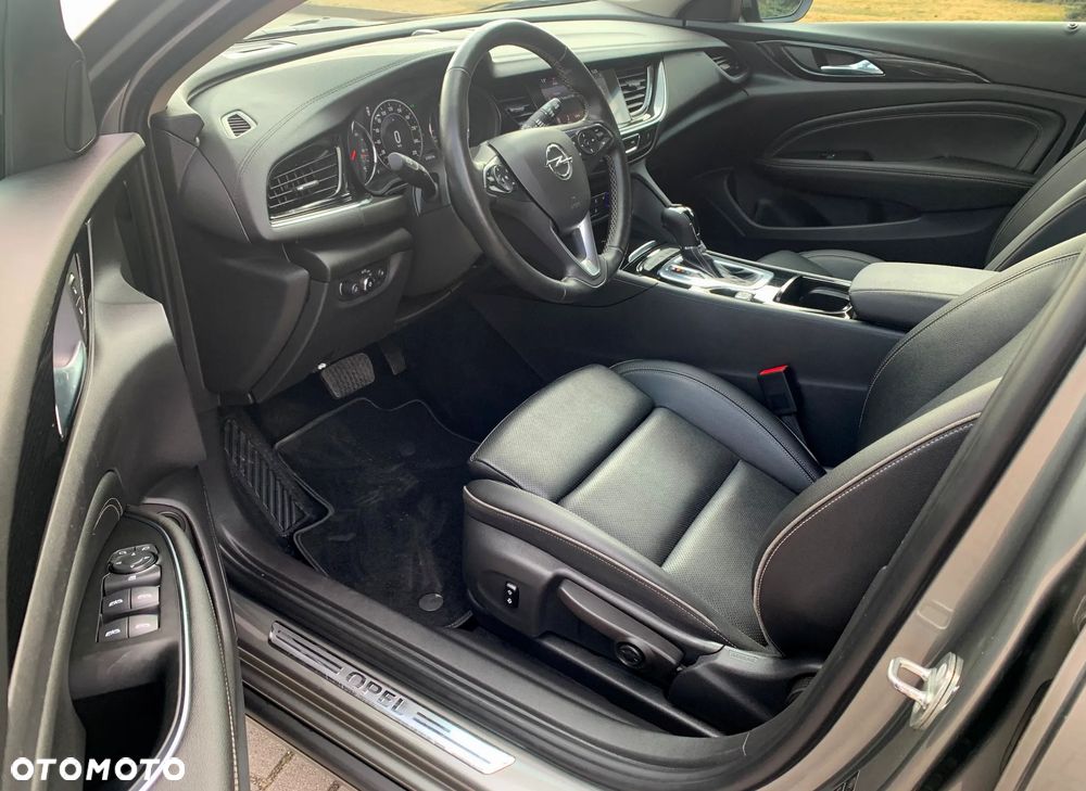 Opel Insignia 1.6 Automatik Exclusive - 2